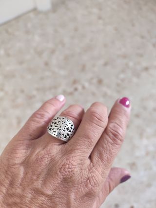 Anillo de plata