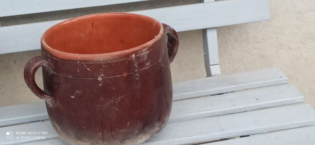 Orcio antica pentola in terracotta
