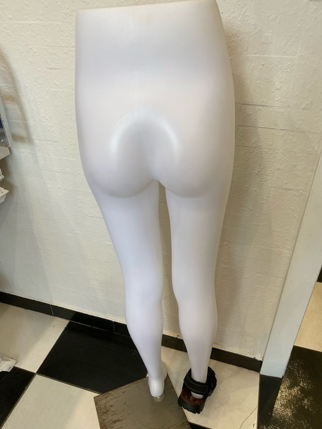 Piernas maniquí mujer