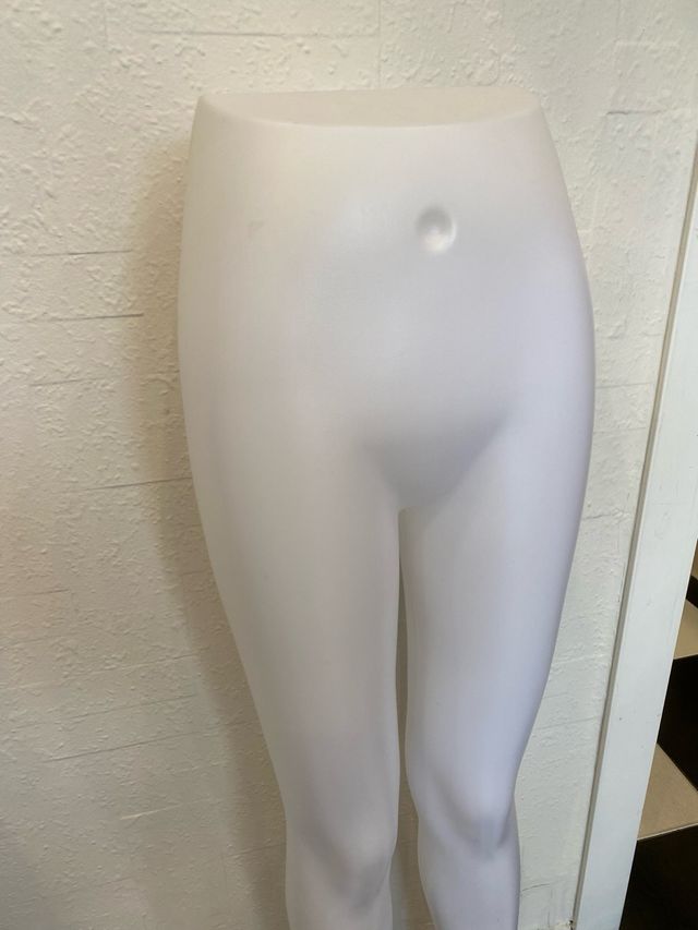 Piernas maniquí mujer