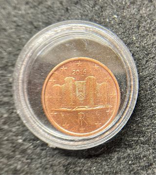 Monedas de 1y 5 céntimos de euro Italia