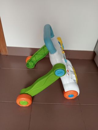 Andador - correpasillos Auchan