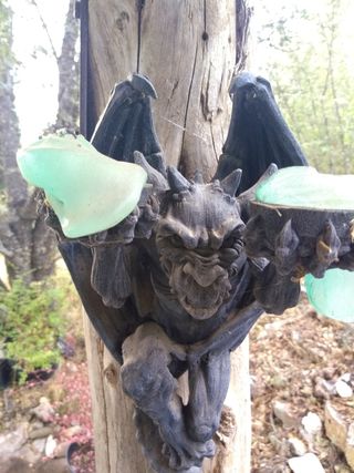 Escultura diabólica.