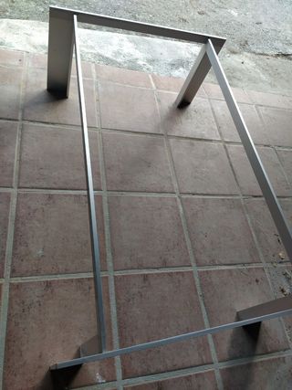 Mesa comedor con cristal. Recoger en Almuñécar 