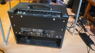 Amplificador Válvulas Blackstar HT5 Metal