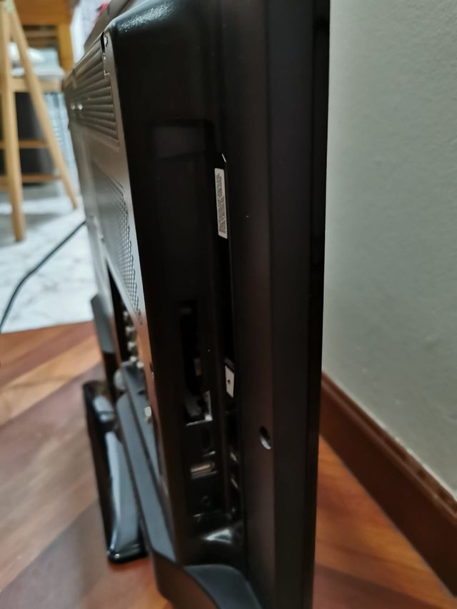 TV THOMSON 26HU5253 (26 PULGADAS)