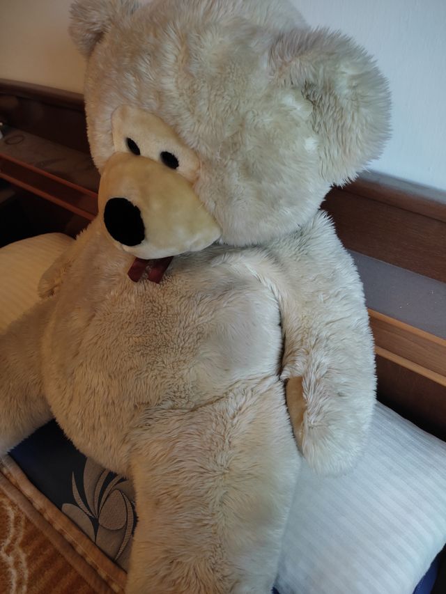 Oso gigante de peluche