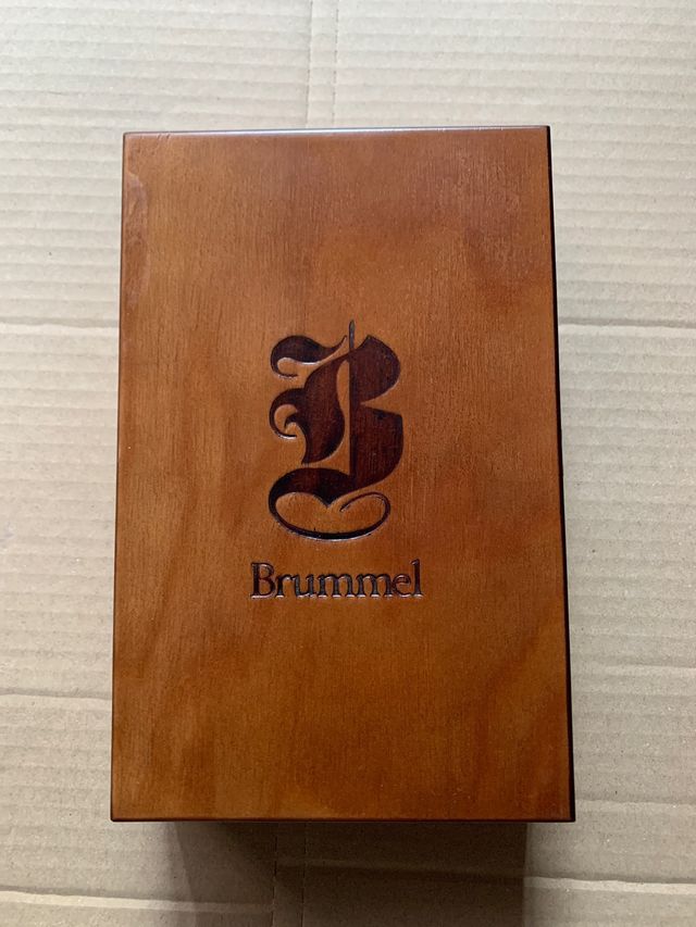 Brummel colonia caja madera 250 ml