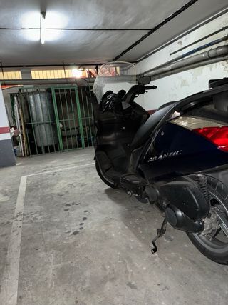 Aprilia Atlantic 250