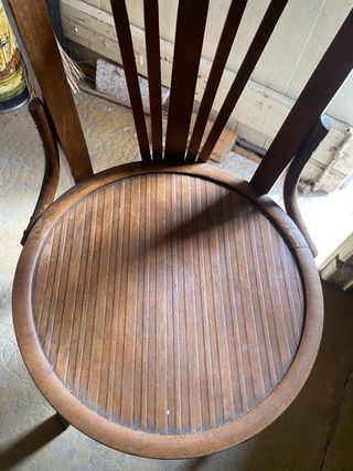 sillas antiguas de madera