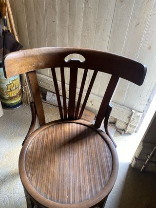 sillas antiguas de madera