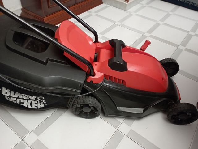 Cortacesped Black & Decker GR3410, 230V 1050W