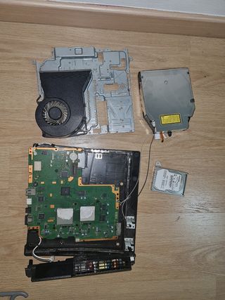 DESPIECE PS3 320 GB