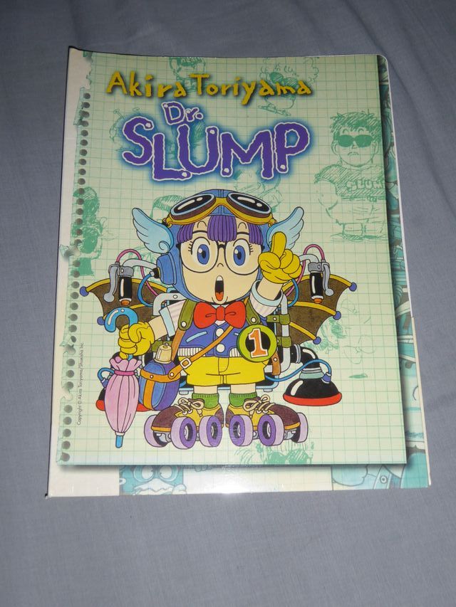 Dr. Slump-Carpeta cartón
