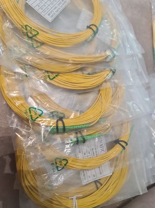 Latiguillo de fibra  10mts.