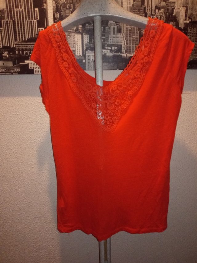 Camiseta naranja salmón manga sisa