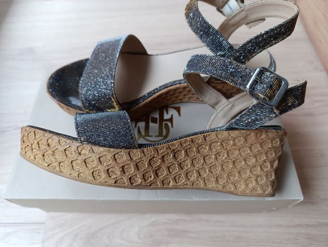 Sandalias mujer n°39 doradas