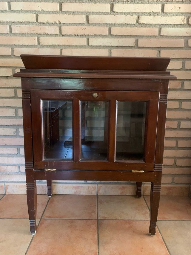 Mueble auxiliar
