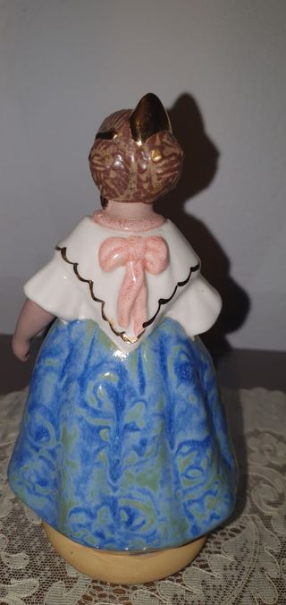 Figuras porcelana  falleras