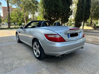 Mercedes-Benz SLK 2011
