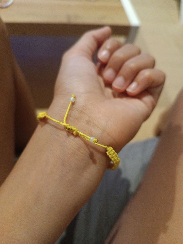 Pulsera de macramé "feel sumer"