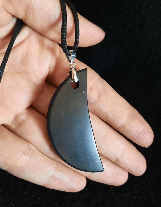 Colgante de Shungita y Plata de Ley