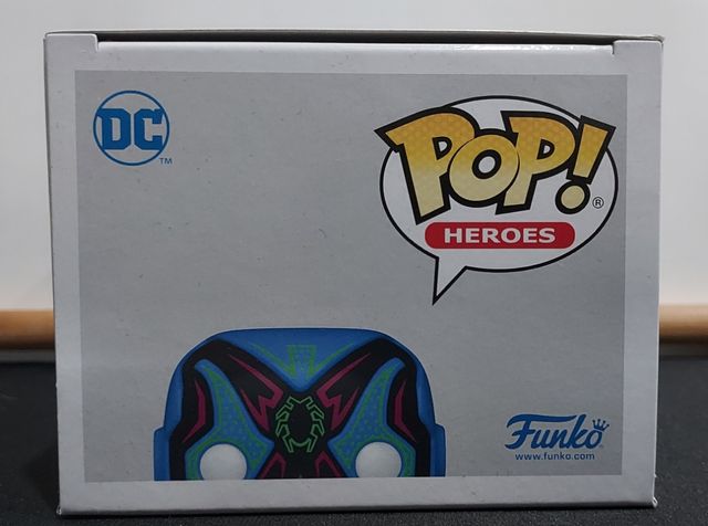 Funko pop Blue Beetle 410