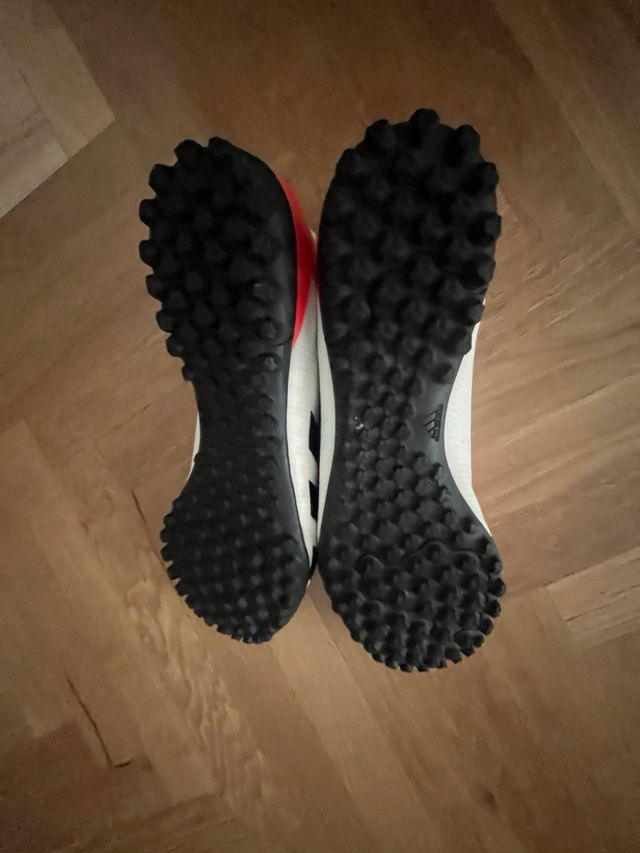 Botas de futbol adidas predator