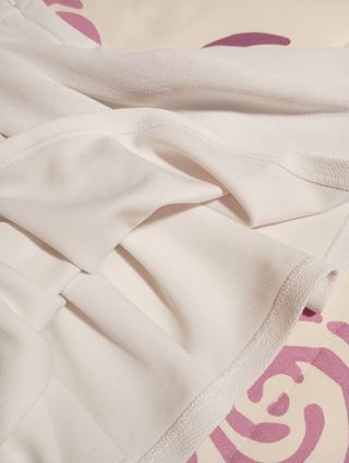 Falda tablas blanca
