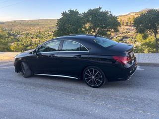 Mercedes-Benz Clase CLA 2015