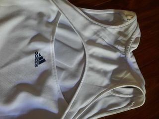 Camiseta sin mangas de Adidas 