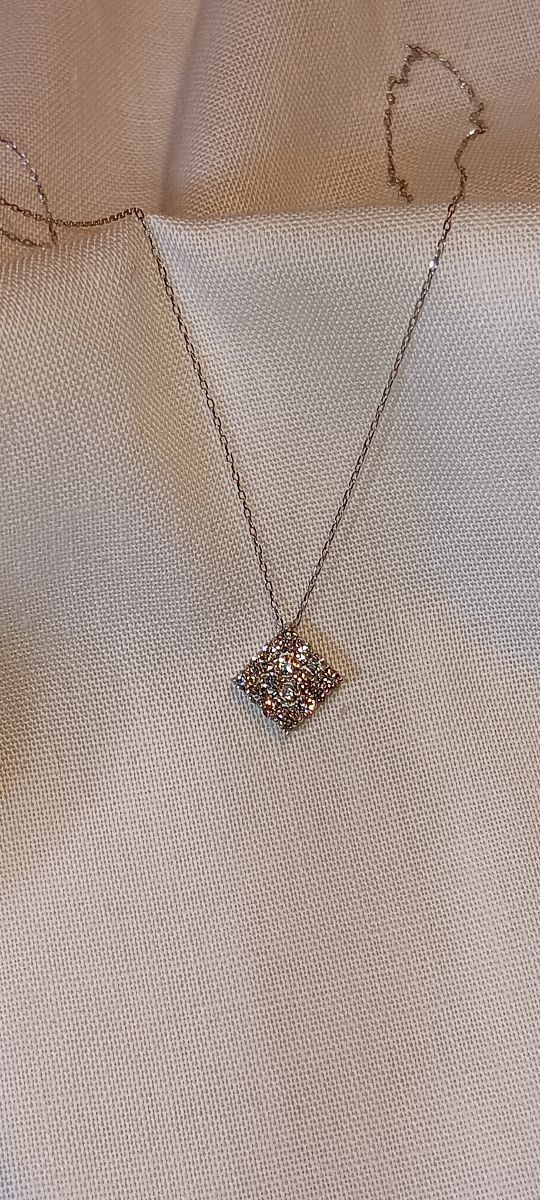 Colgante diamantes en platino