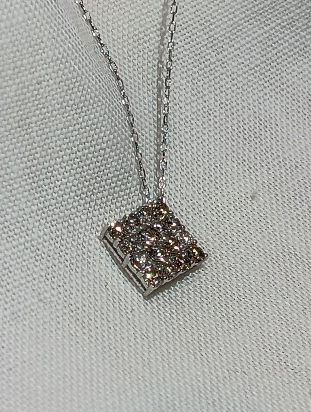 Colgante diamantes en platino