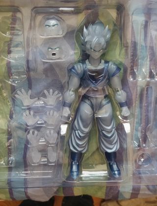 Goku Fantasma - Dragon Ball Z S.H. SH Figuarts 
