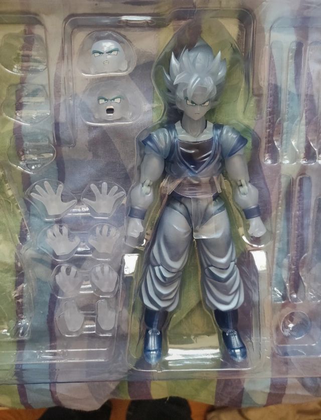 Goku Fantasma - Dragon Ball Z S.H. SH Figuarts 