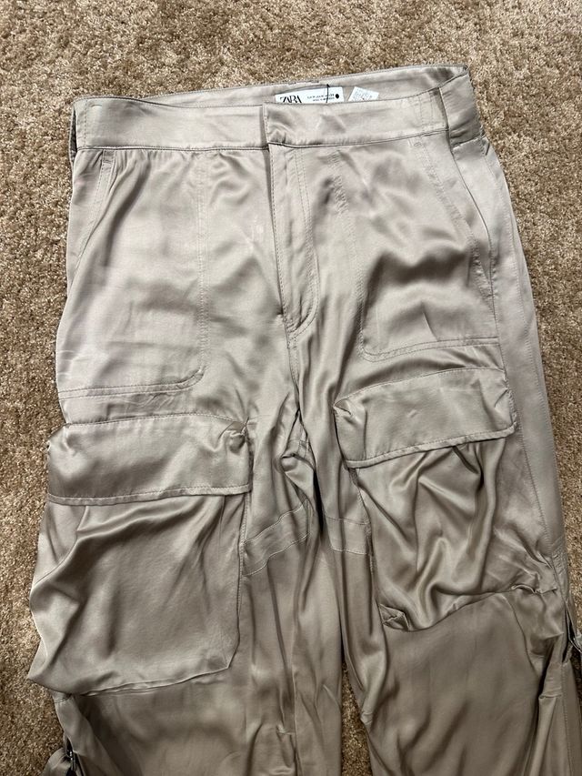 Pantalón paracaidista satinado