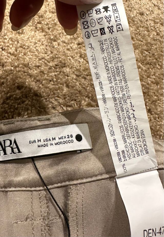 Pantalón paracaidista satinado