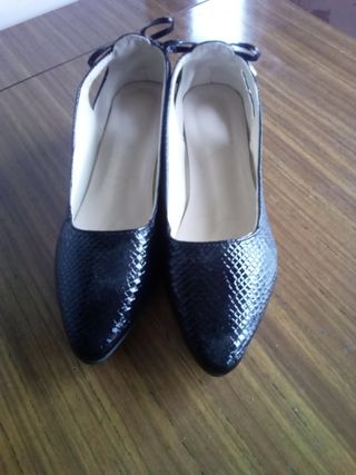 Zapatos de tacón bajo para mujer