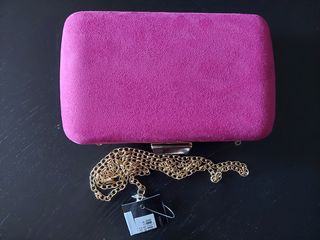 Clutch de fiesta con cadena