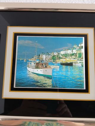 8 cuadros, 4 euros cada uno