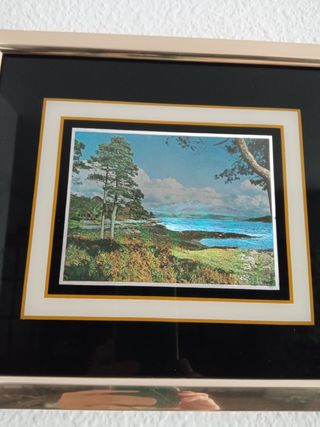 8 cuadros, 4 euros cada uno