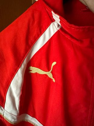 Chaqueta chandal, puma roja