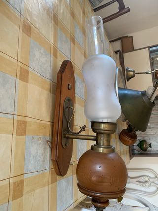 2 lámparas pared/techo forja laton y madera 