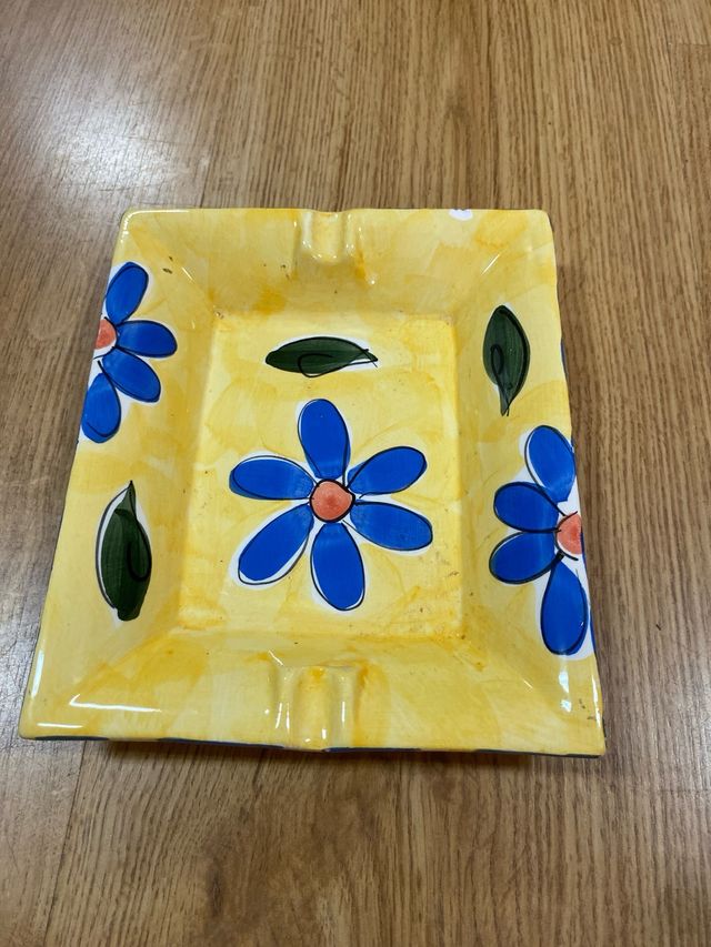 Juego ceniceros ceramica