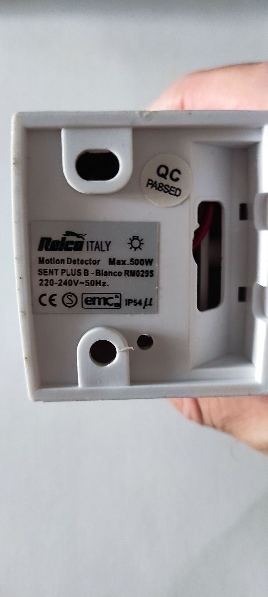 Interruttore infrarossi