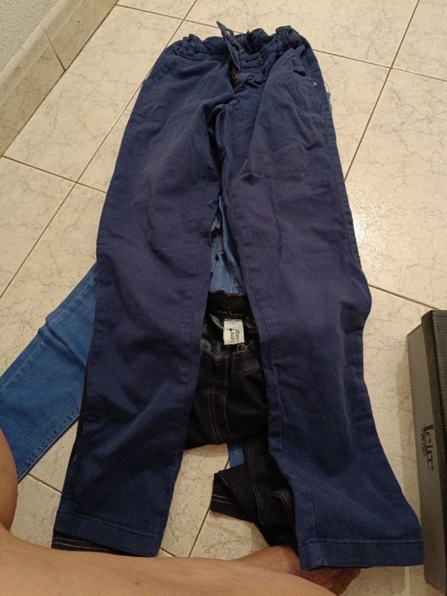 Lote 6 Pantalones variados, talla 12-14 años