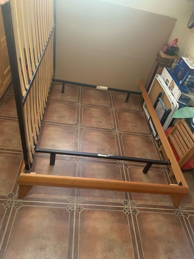 Estructura de cama + somier