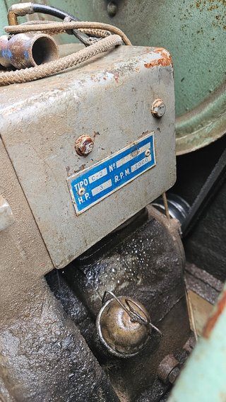 Hormigonera gasolina 220l