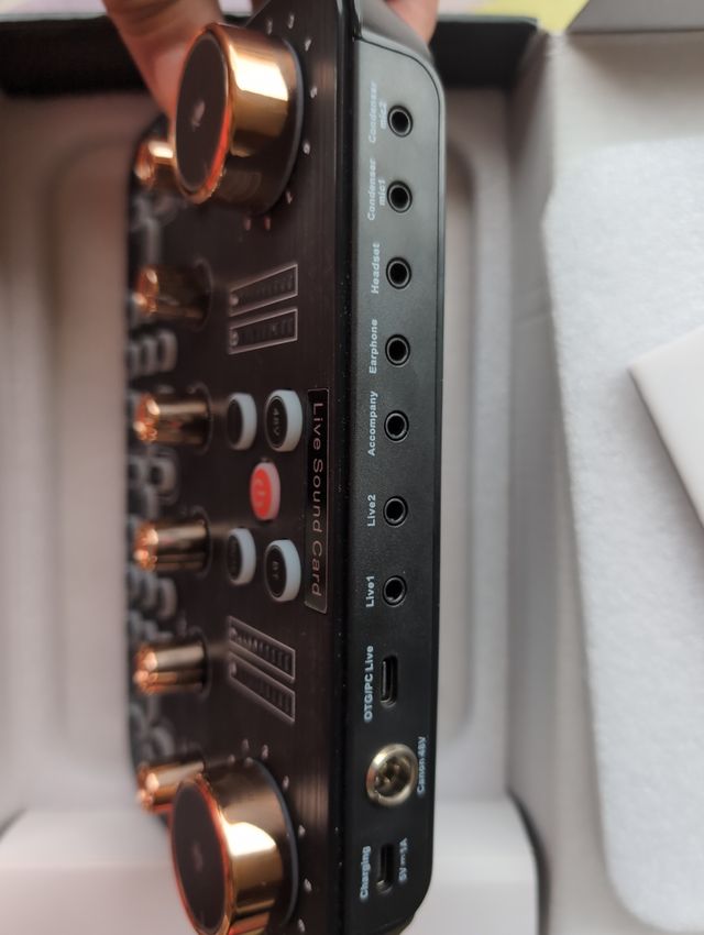 Tarjeta de sonido k600