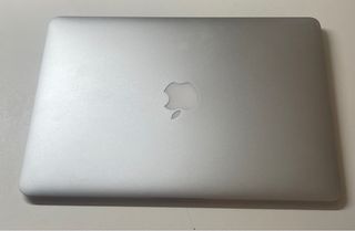 Mac book air 13”